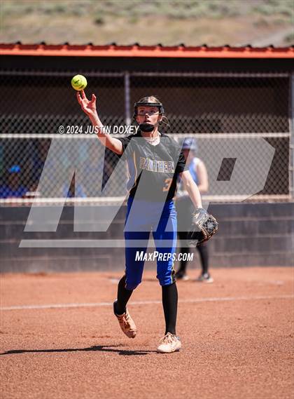 Thumbnail 2 in Coleville vs. Pahranagat Valley (NIAA Class 1A State Playoff Game 3) photogallery.