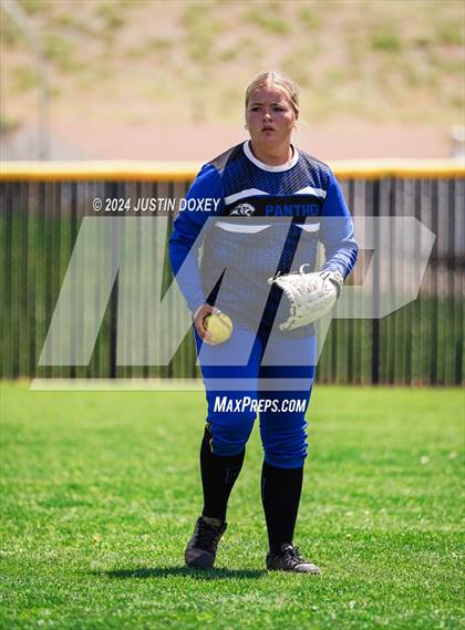 Thumbnail 2 in Coleville vs. Pahranagat Valley (NIAA Class 1A State Playoff Game 3) photogallery.