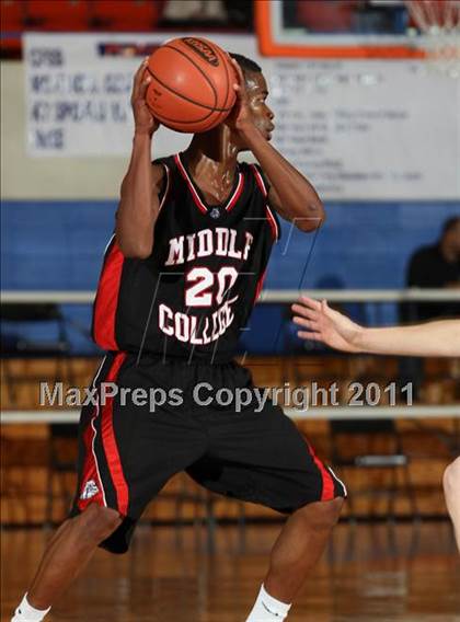 Thumbnail 1 in Middle College vs. Marshall County (Marshall County Hoopfest) photogallery.
