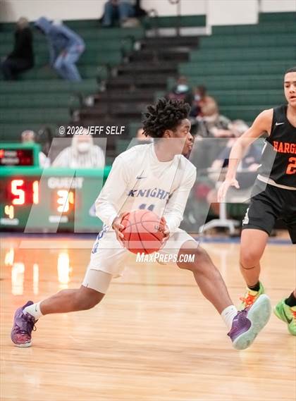 Thumbnail 1 in Peninsula Catholic vs. Hargrave Military Academy photogallery.