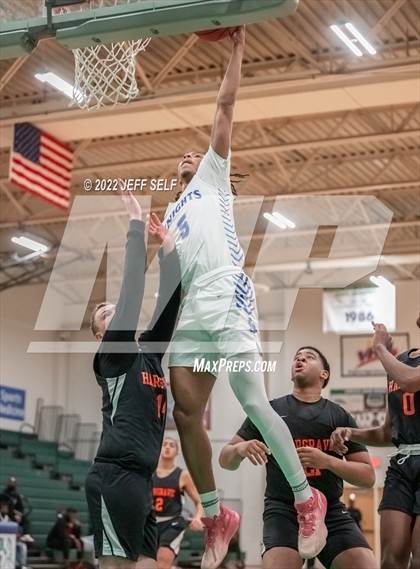 Thumbnail 3 in Peninsula Catholic vs. Hargrave Military Academy photogallery.