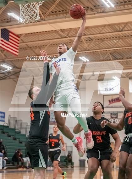 Thumbnail 2 in Peninsula Catholic vs. Hargrave Military Academy photogallery.