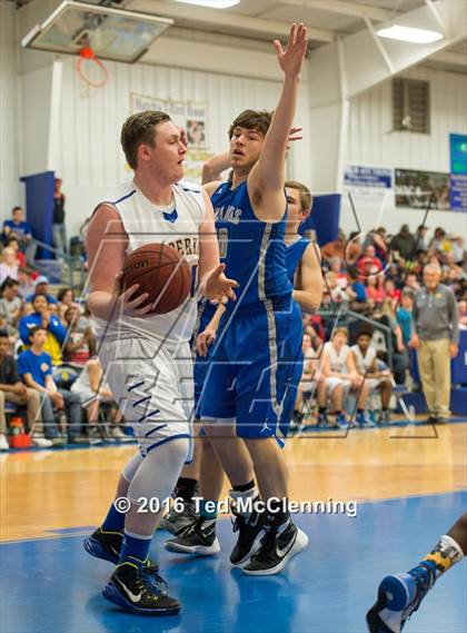 Thumbnail 3 in Mt. Vernon - Enola @ Guy Perkins (AAA 1A District Playoff) photogallery.
