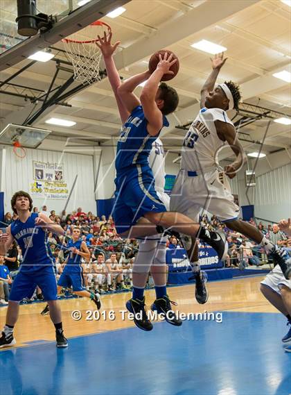 Thumbnail 1 in Mt. Vernon - Enola @ Guy Perkins (AAA 1A District Playoff) photogallery.