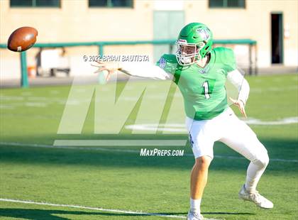 Thumbnail 2 in 'Aiea @ Woodinville photogallery.