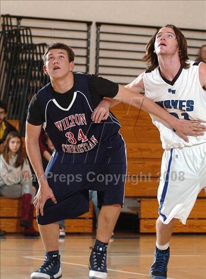 Thumbnail 2 in Wilton Christian vs. Sacramento Waldorf (Waves Invitational) photogallery.