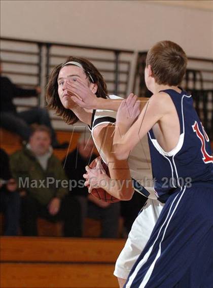 Thumbnail 2 in Wilton Christian vs. Sacramento Waldorf (Waves Invitational) photogallery.