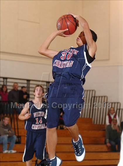 Thumbnail 3 in Wilton Christian vs. Sacramento Waldorf (Waves Invitational) photogallery.