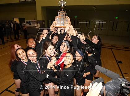 Thumbnail 2 in Sylmar vs. Taft (CIF L.A.C.S. D2 Final) photogallery.
