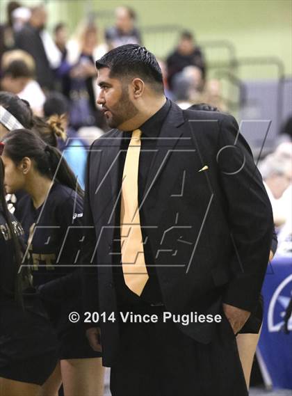 Thumbnail 3 in Sylmar vs. Taft (CIF L.A.C.S. D2 Final) photogallery.
