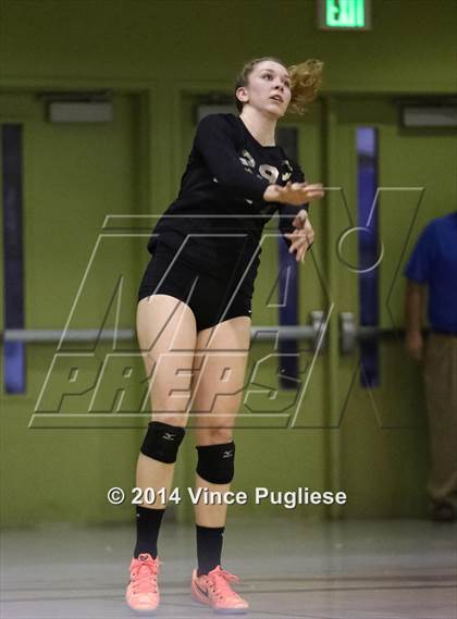 Thumbnail 1 in Sylmar vs. Taft (CIF L.A.C.S. D2 Final) photogallery.