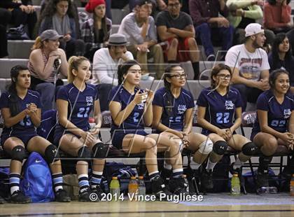 Thumbnail 2 in Sylmar vs. Taft (CIF L.A.C.S. D2 Final) photogallery.