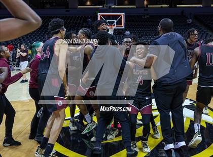Thumbnail 1 in Cardinal Ritter College Prep vs. Chaminade (MSHSAA Class 6 Championship) photogallery.