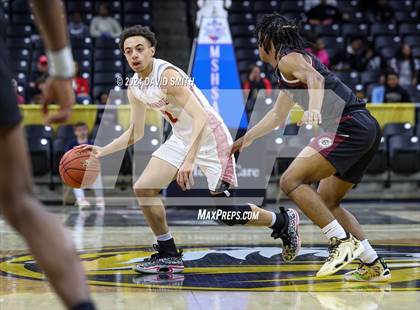 Thumbnail 1 in Cardinal Ritter College Prep vs. Chaminade (MSHSAA Class 6 Championship) photogallery.