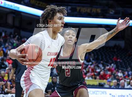 Thumbnail 3 in Cardinal Ritter College Prep vs. Chaminade (MSHSAA Class 6 Championship) photogallery.