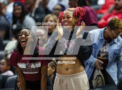 Thumbnail 2 in Cardinal Ritter College Prep vs. Chaminade (MSHSAA Class 6 Championship) photogallery.