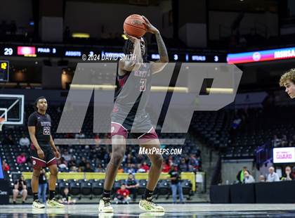 Thumbnail 1 in Cardinal Ritter College Prep vs. Chaminade (MSHSAA Class 6 Championship) photogallery.
