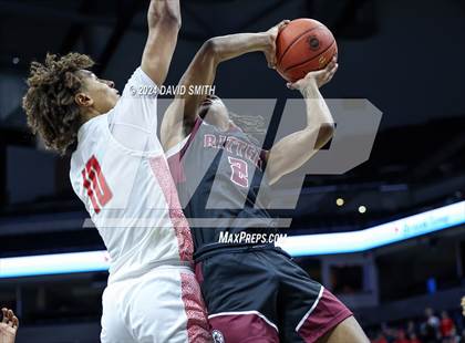 Thumbnail 3 in Cardinal Ritter College Prep vs. Chaminade (MSHSAA Class 6 Championship) photogallery.