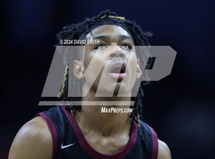 Thumbnail 1 in Cardinal Ritter College Prep vs. Chaminade (MSHSAA Class 6 Championship) photogallery.