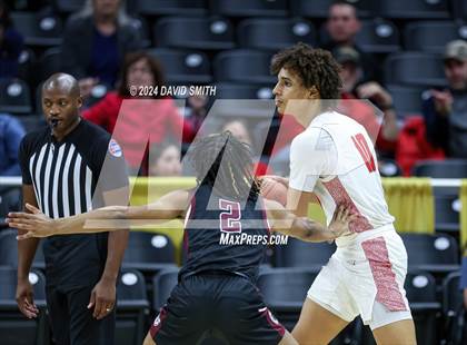 Thumbnail 1 in Cardinal Ritter College Prep vs. Chaminade (MSHSAA Class 6 Championship) photogallery.