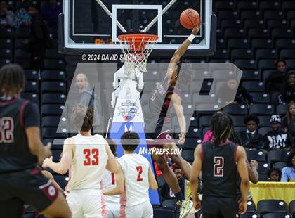 Thumbnail 2 in Cardinal Ritter College Prep vs. Chaminade (MSHSAA Class 6 Championship) photogallery.