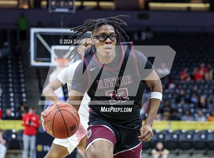 Thumbnail 1 in Cardinal Ritter College Prep vs. Chaminade (MSHSAA Class 6 Championship) photogallery.