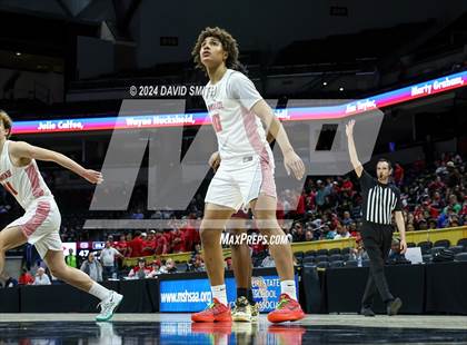 Thumbnail 2 in Cardinal Ritter College Prep vs. Chaminade (MSHSAA Class 6 Championship) photogallery.