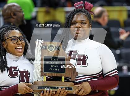 Thumbnail 2 in Cardinal Ritter College Prep vs. Chaminade (MSHSAA Class 6 Championship) photogallery.