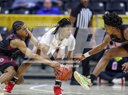Thumbnail 3 in Cardinal Ritter College Prep vs. Chaminade (MSHSAA Class 6 Championship) photogallery.