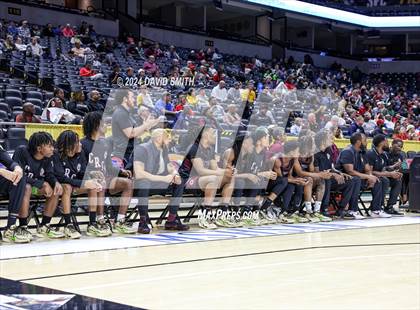 Thumbnail 3 in Cardinal Ritter College Prep vs. Chaminade (MSHSAA Class 6 Championship) photogallery.
