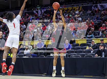 Thumbnail 3 in Cardinal Ritter College Prep vs. Chaminade (MSHSAA Class 6 Championship) photogallery.