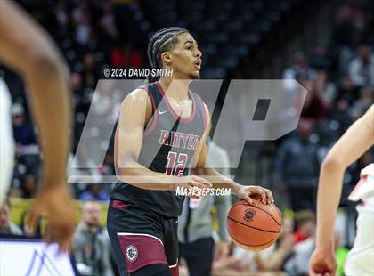 Thumbnail 1 in Cardinal Ritter College Prep vs. Chaminade (MSHSAA Class 6 Championship) photogallery.
