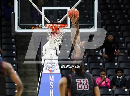 Thumbnail 1 in Cardinal Ritter College Prep vs. Chaminade (MSHSAA Class 6 Championship) photogallery.