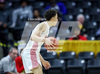 Thumbnail 3 in Cardinal Ritter College Prep vs. Chaminade (MSHSAA Class 6 Championship) photogallery.