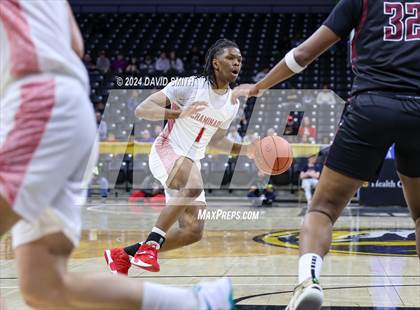 Thumbnail 2 in Cardinal Ritter College Prep vs. Chaminade (MSHSAA Class 6 Championship) photogallery.