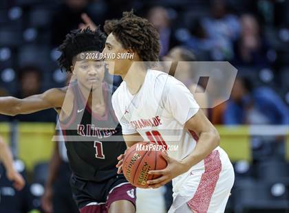 Thumbnail 2 in Cardinal Ritter College Prep vs. Chaminade (MSHSAA Class 6 Championship) photogallery.