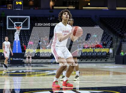 Thumbnail 3 in Cardinal Ritter College Prep vs. Chaminade (MSHSAA Class 6 Championship) photogallery.