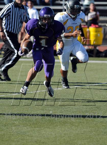 Thumbnail 2 in Righetti vs. Cabrillo photogallery.