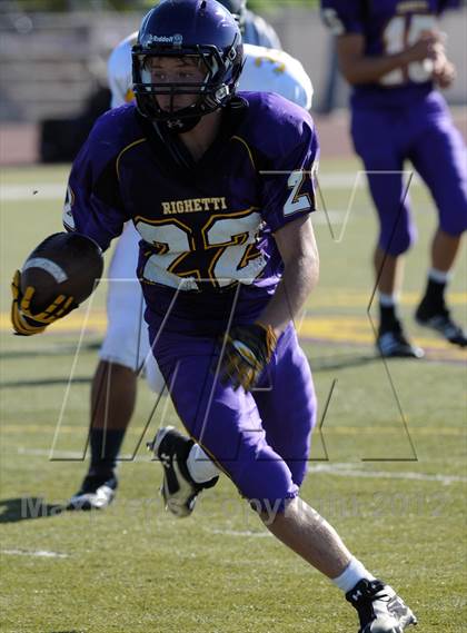 Thumbnail 2 in Righetti vs. Cabrillo photogallery.