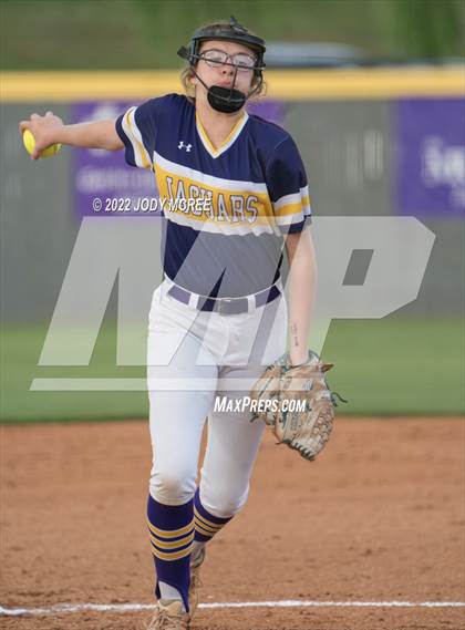 Thumbnail 1 in DeSoto Central vs. South Panola photogallery.