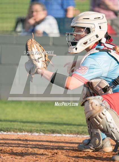 Thumbnail 2 in DeSoto Central vs. South Panola photogallery.
