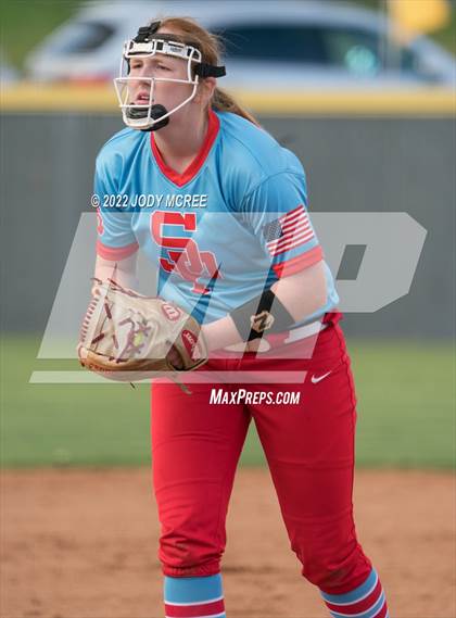 Thumbnail 1 in DeSoto Central vs. South Panola photogallery.