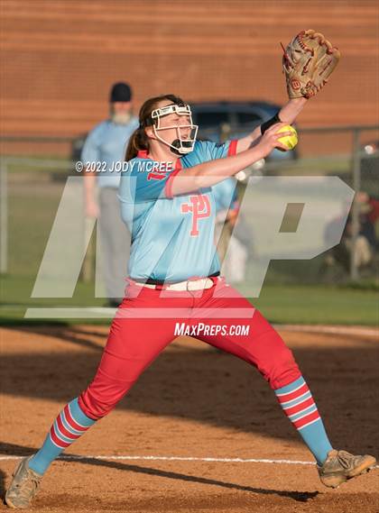 Thumbnail 1 in DeSoto Central vs. South Panola photogallery.