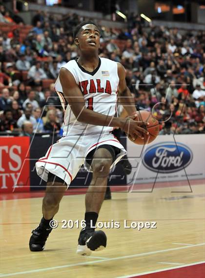 Thumbnail 2 in Edison vs. Ayala (CIF SS 2AA Final) photogallery.