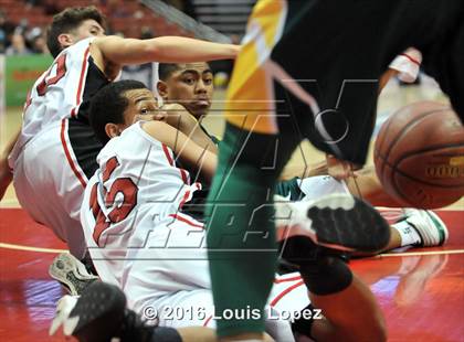 Thumbnail 1 in Edison vs. Ayala (CIF SS 2AA Final) photogallery.