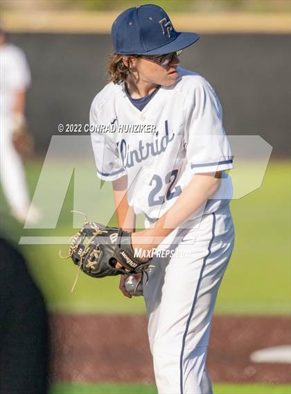 Thumbnail 2 in Marshall @ Flintridge Prep photogallery.