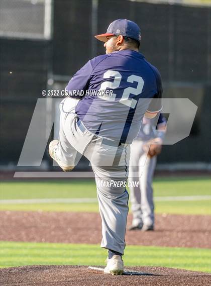 Thumbnail 3 in Marshall @ Flintridge Prep photogallery.