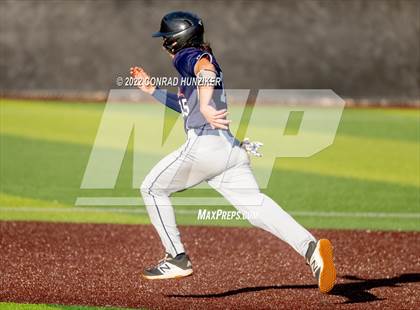 Thumbnail 2 in Marshall @ Flintridge Prep photogallery.