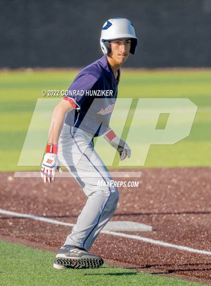 Thumbnail 2 in Marshall @ Flintridge Prep photogallery.