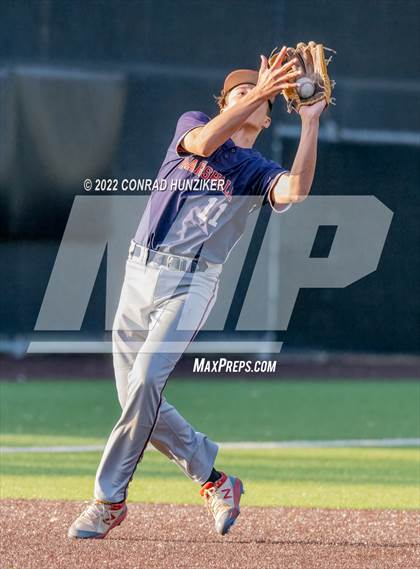 Thumbnail 2 in Marshall @ Flintridge Prep photogallery.